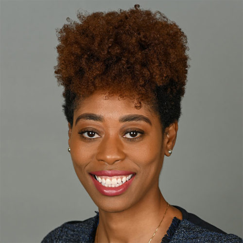 Chenae Edwards Headshot