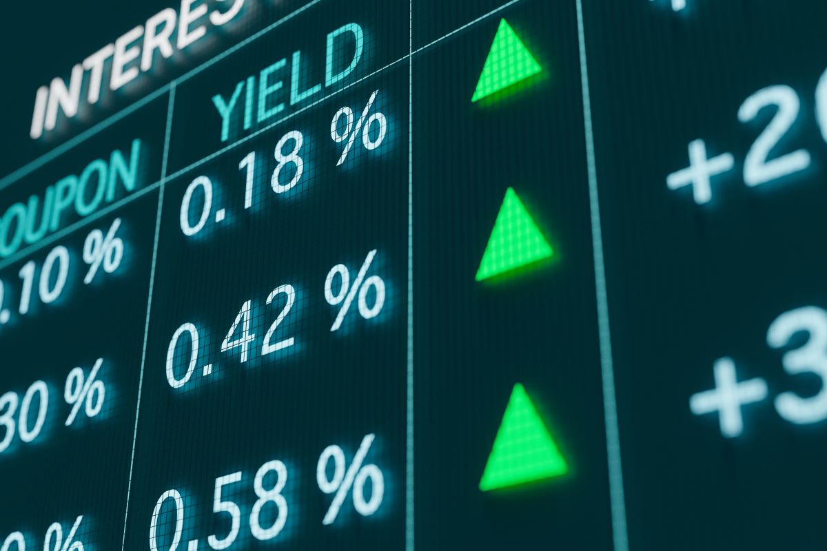 Rising bond yields and rates for saving accounts on the screen. Finance, invest, mortgage rates and stock exchange concept. 3D illustration